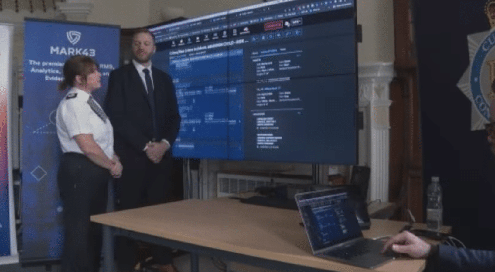 Mark43 team member talking with a first responder